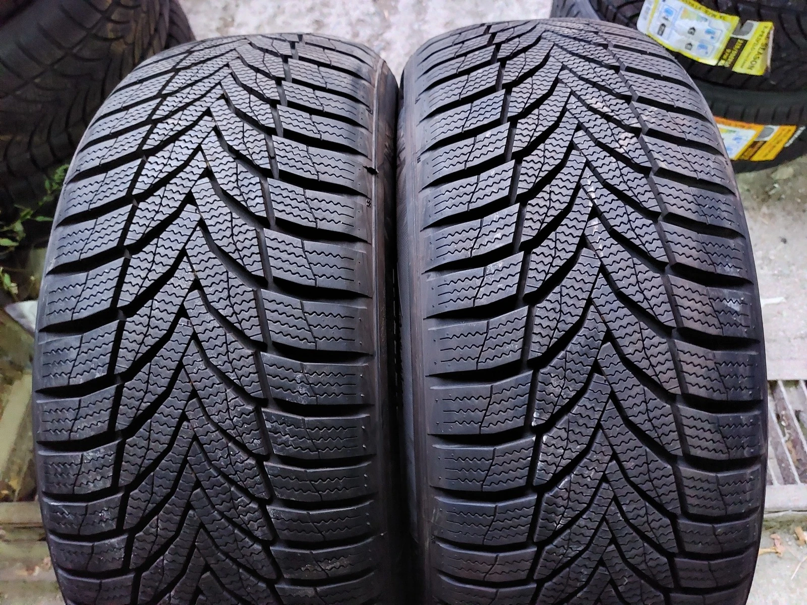  215/55R17 | Mobile.bg   1