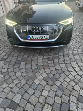 Audi E-Tron 55, снимка 8