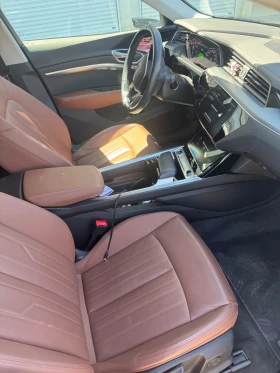 Audi E-Tron 55, снимка 16