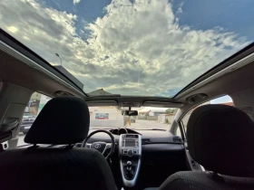Toyota Verso 2.0D-4D Навигация, Панорама, 7 местна Фулл екстри , снимка 10