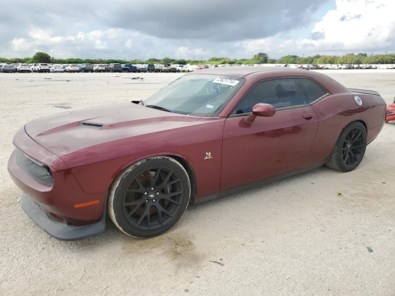 Dodge Challenger R/T 392 6.4L, снимка 1 - Автомобили и джипове - 47673456