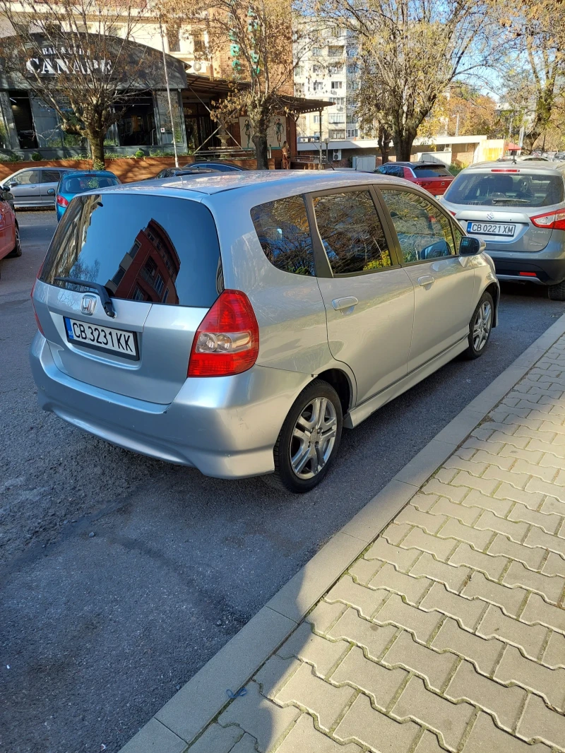 Honda Jazz, снимка 3 - Автомобили и джипове - 48115941