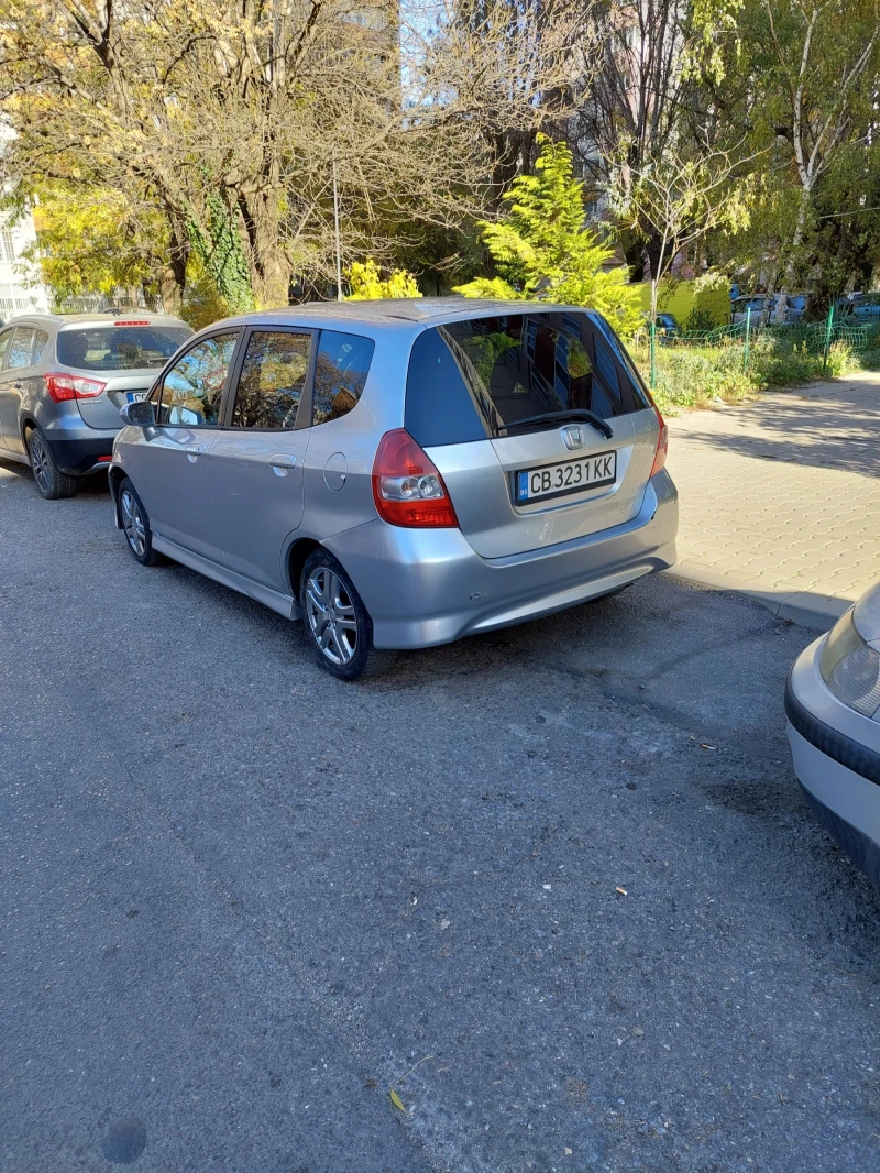 Honda Jazz, снимка 4 - Автомобили и джипове - 48115941