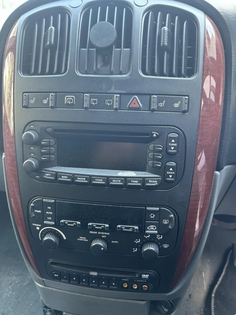 Chrysler Gr.voyager Limited XS, снимка 3 - Автомобили и джипове - 51727666