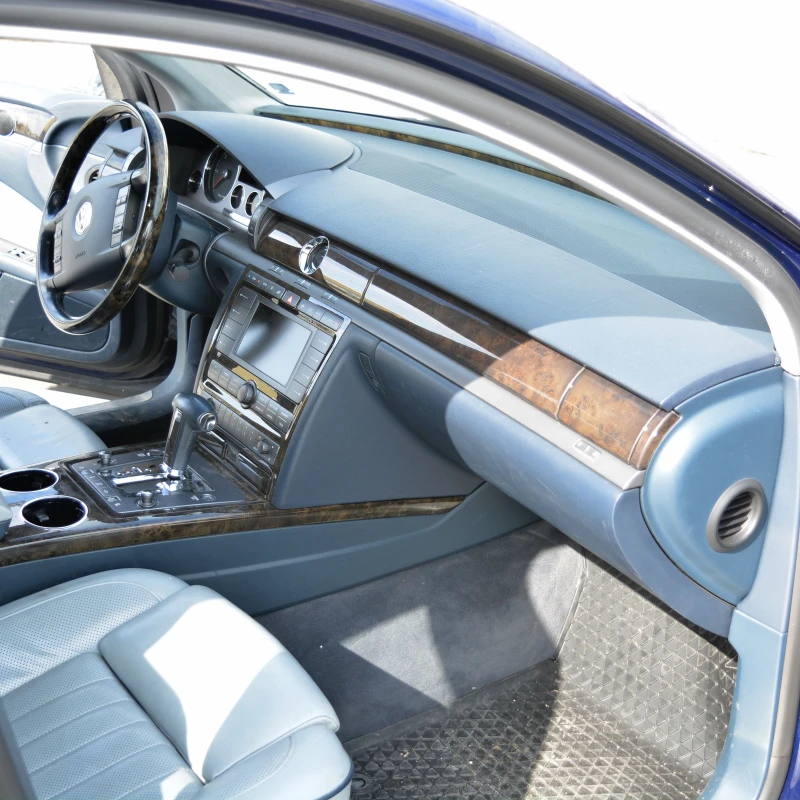 VW Phaeton 5.0 V10, снимка 7 - Автомобили и джипове - 50308211