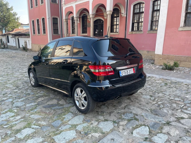 Mercedes-Benz B 200 2.0CDI 140ks FACELIFT, снимка 3 - Автомобили и джипове - 50929491
