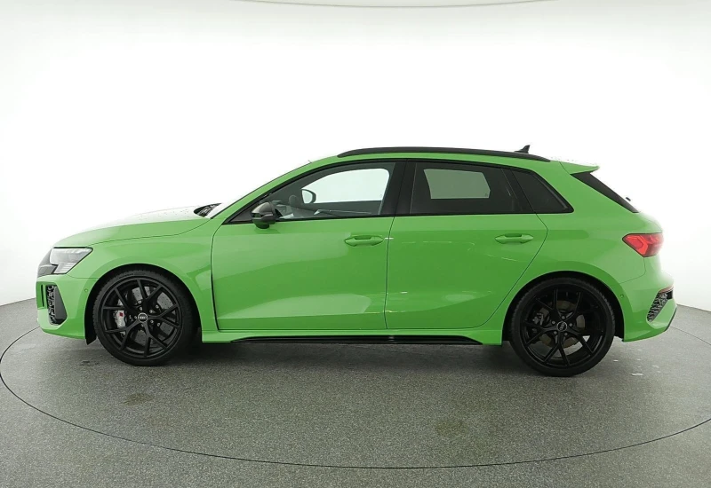 Audi Rs3 2.5 TFSI/CERAMIC/ DYNAMIC/B&O/ MATRIX/ BLACK OPTIC, снимка 5 - Автомобили и джипове - 51224009