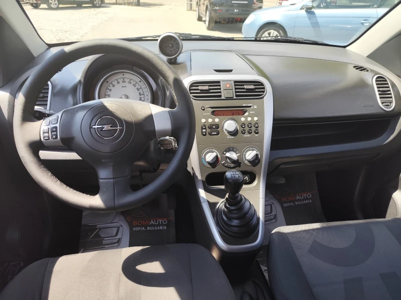 Opel Agila 1.0i* KLIMA* , снимка 8 - Автомобили и джипове - 51521808