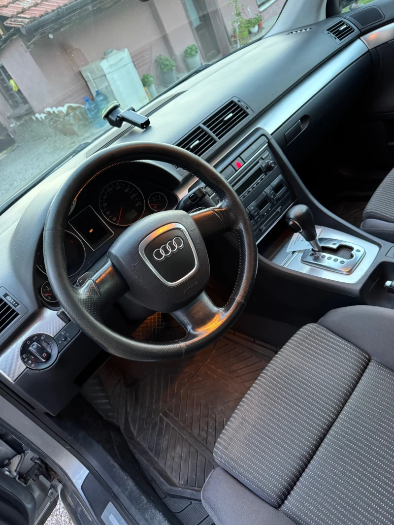 Audi A4 2.0 TDI, снимка 2 - Автомобили и джипове - 52106982