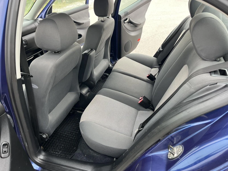 Seat Toledo 1.9TDI 131кс 6 СКОРОСТИ КЛИМАТРОНИК АВТОПИЛОТ, снимка 9 - Автомобили и джипове - 52091737