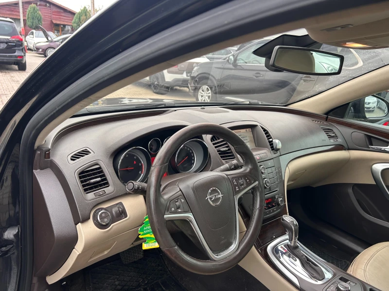 Opel Insignia 2.0TDCI AVTOMAT/NAVI/KOJA EURO 5, снимка 11 - Автомобили и джипове - 52309242