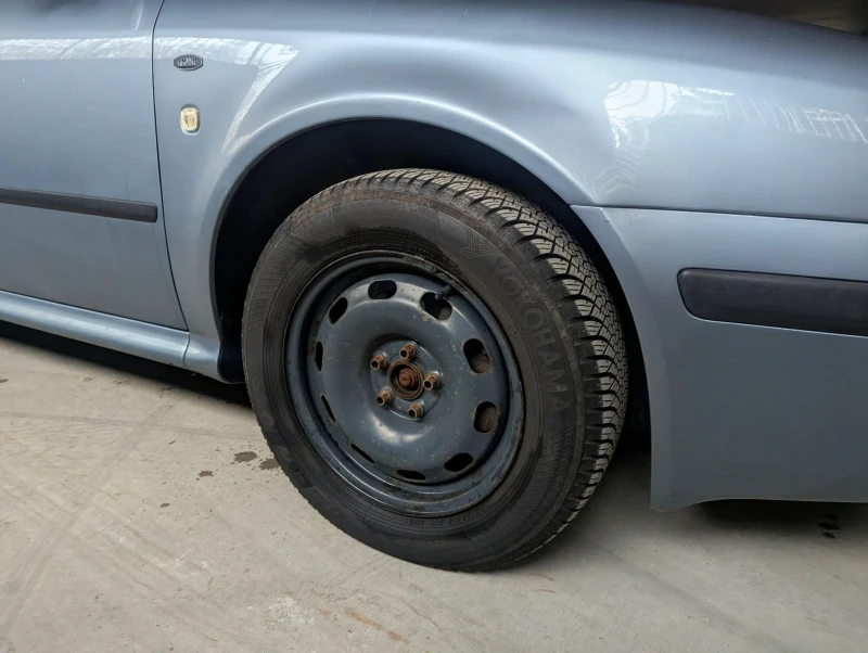 Skoda Octavia 2.0 LPG , снимка 6 - Автомобили и джипове - 52376309