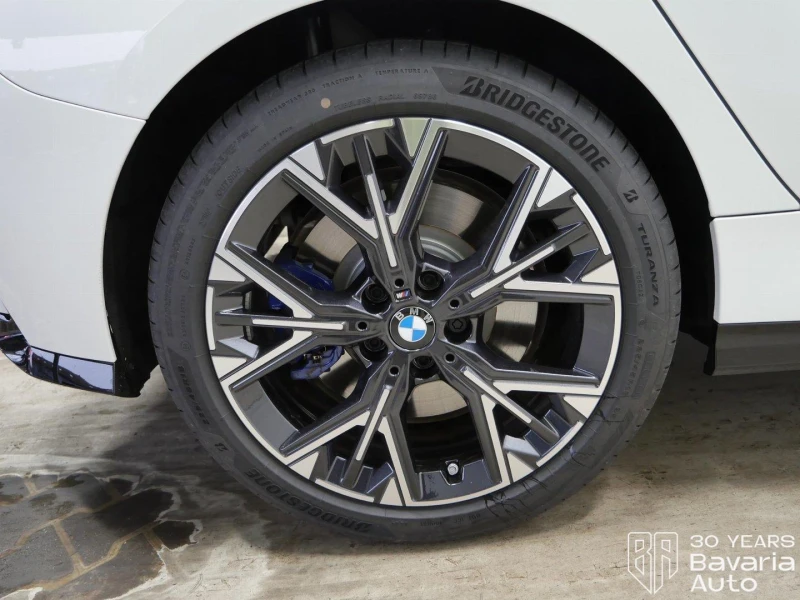 BMW 135 M135i xDrive Steptronic, снимка 12 - Автомобили и джипове - 52727813