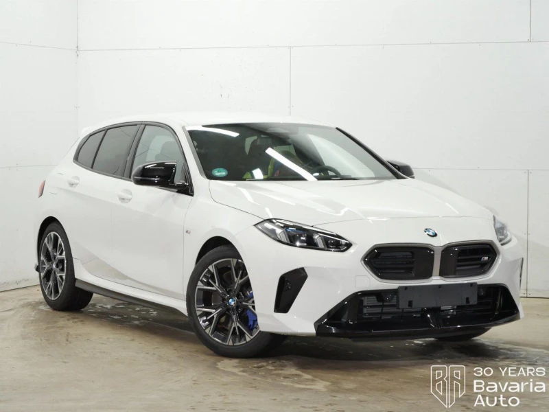 BMW 135 M135i xDrive Steptronic, снимка 4 - Автомобили и джипове - 52727813