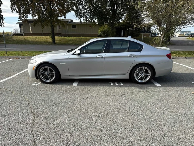 BMW 528 * 4dr Sdn 528i xDrive AWD * CARFAX * ЦЕНА ДО БГ, снимка 2 - Автомобили и джипове - 52906188