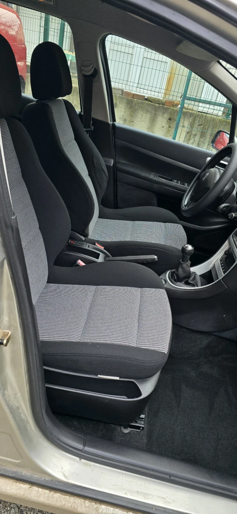 Peugeot 307 1.6hdi, снимка 15 - Автомобили и джипове - 53145006