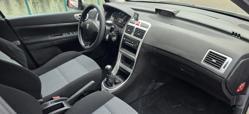 Peugeot 307 1.6hdi, снимка 12 - Автомобили и джипове - 53145006