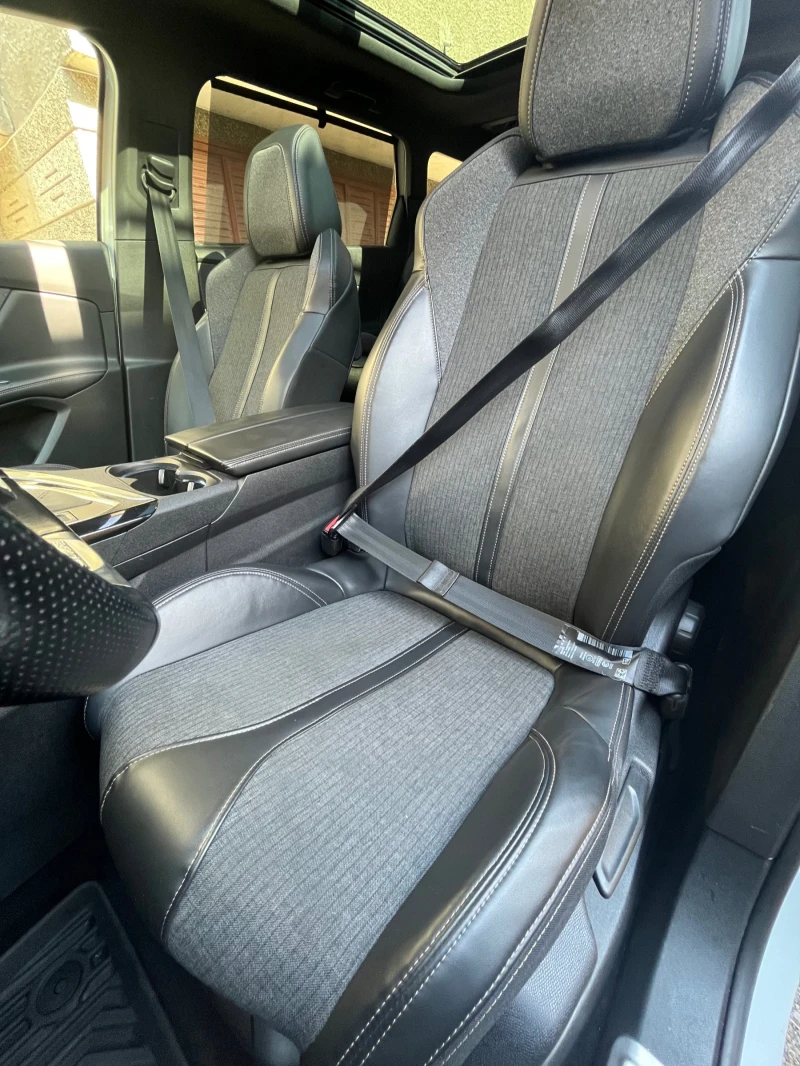 Peugeot 5008 2.0 BlueHDi GTline , снимка 10 - Автомобили и джипове - 53263984