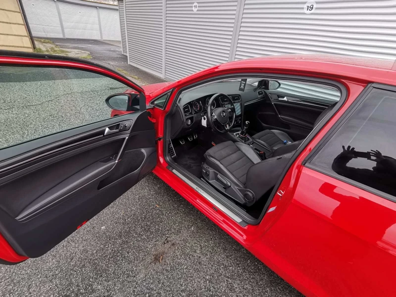 VW Golf Barter, снимка 11 - Автомобили и джипове - 53311261