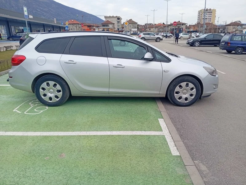 Opel Astra 1.7 D Isuzu, снимка 6 - Автомобили и джипове - 53478524