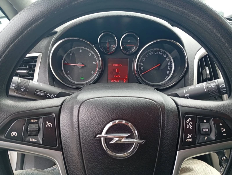 Opel Astra 1.7 D Isuzu, снимка 11 - Автомобили и джипове - 53478524