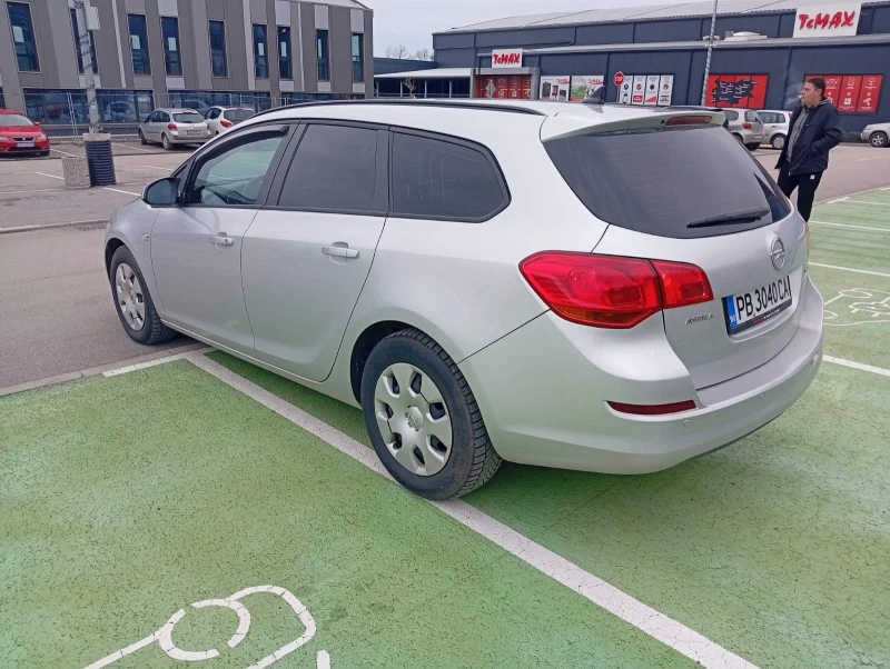 Opel Astra 1.7 D Isuzu, снимка 8 - Автомобили и джипове - 53478524