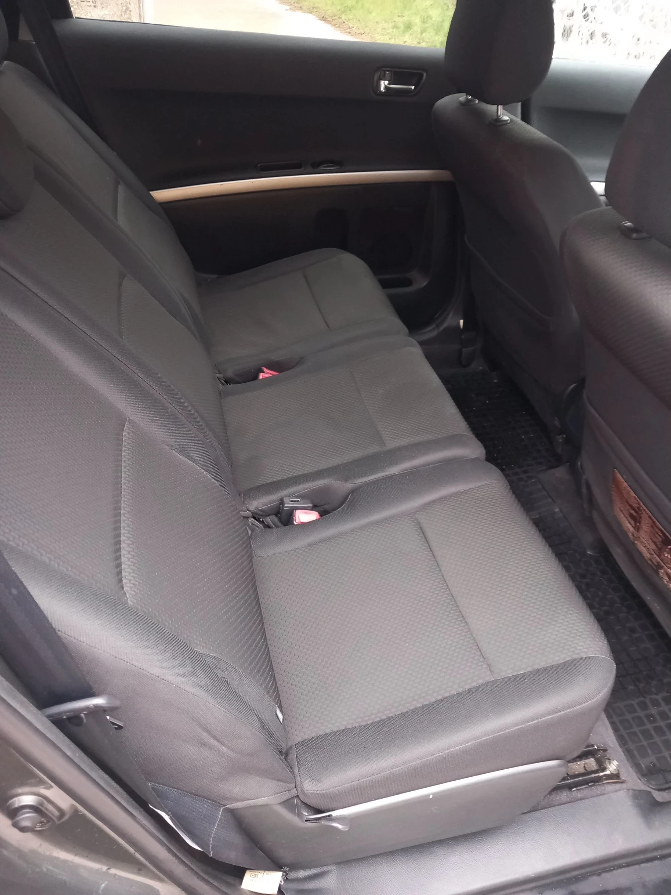 Toyota Corolla verso  - изображение 4