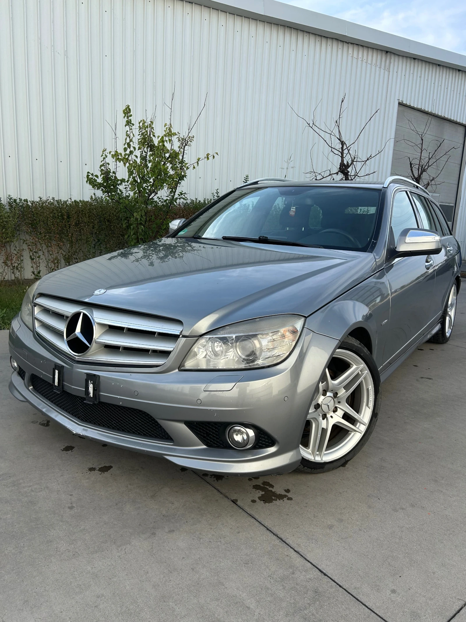 Mercedes-Benz C 230 2.5i/204hp/AMG - изображение 3