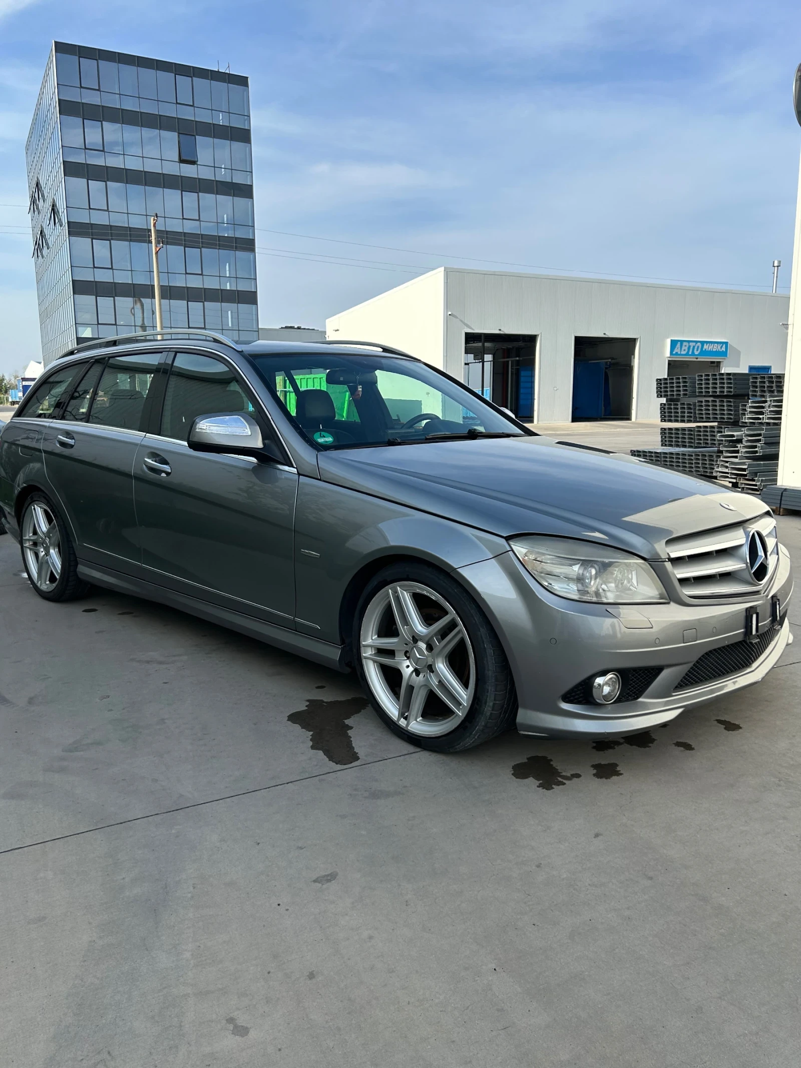Mercedes-Benz C 230 2.5i/204hp/AMG - изображение 7