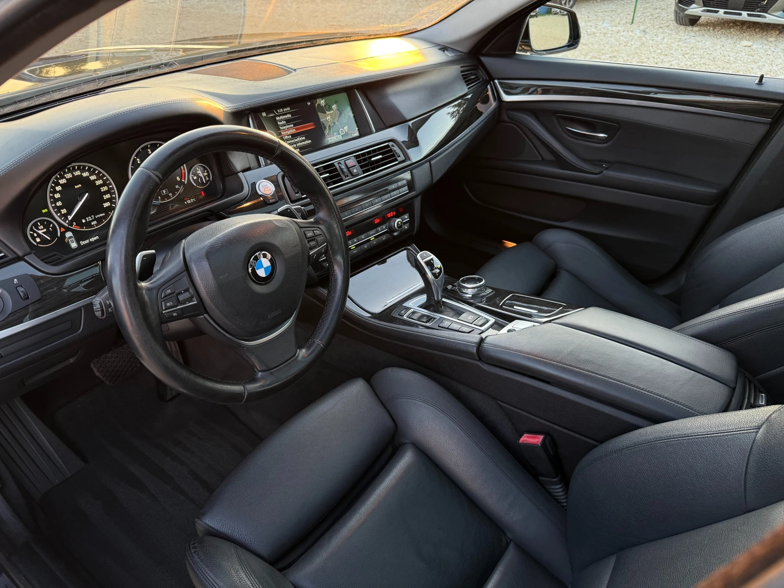 BMW 530 LUXURY Head-Up LCI X-Drive - изображение 4