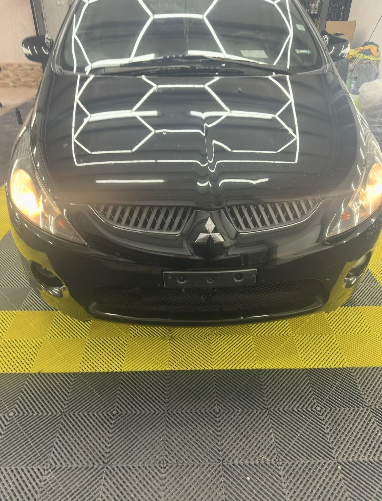 Mitsubishi Grandis  - изображение 2