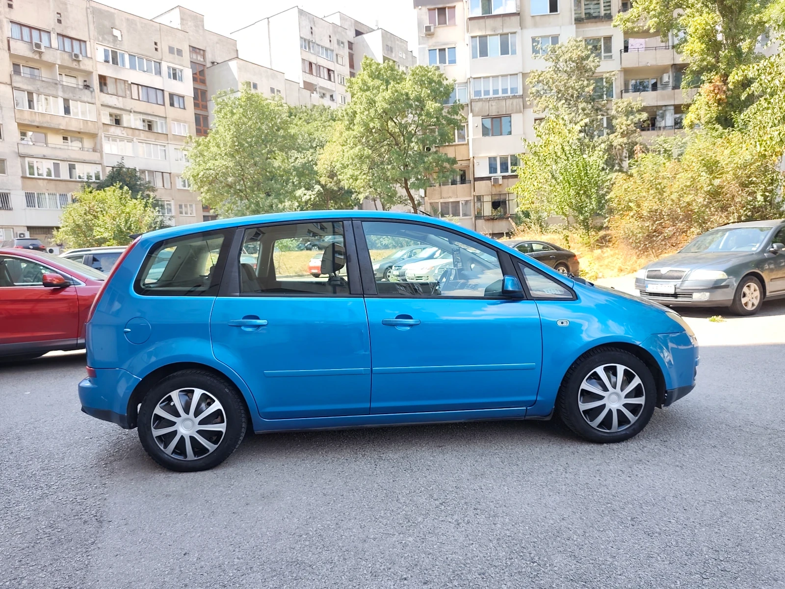 Ford C-max 1.6D  !АВТОМАТИК!!* КЛИМАТИК* !ТОП!!, снимка 6 - Автомобили и джипове - 55844796
