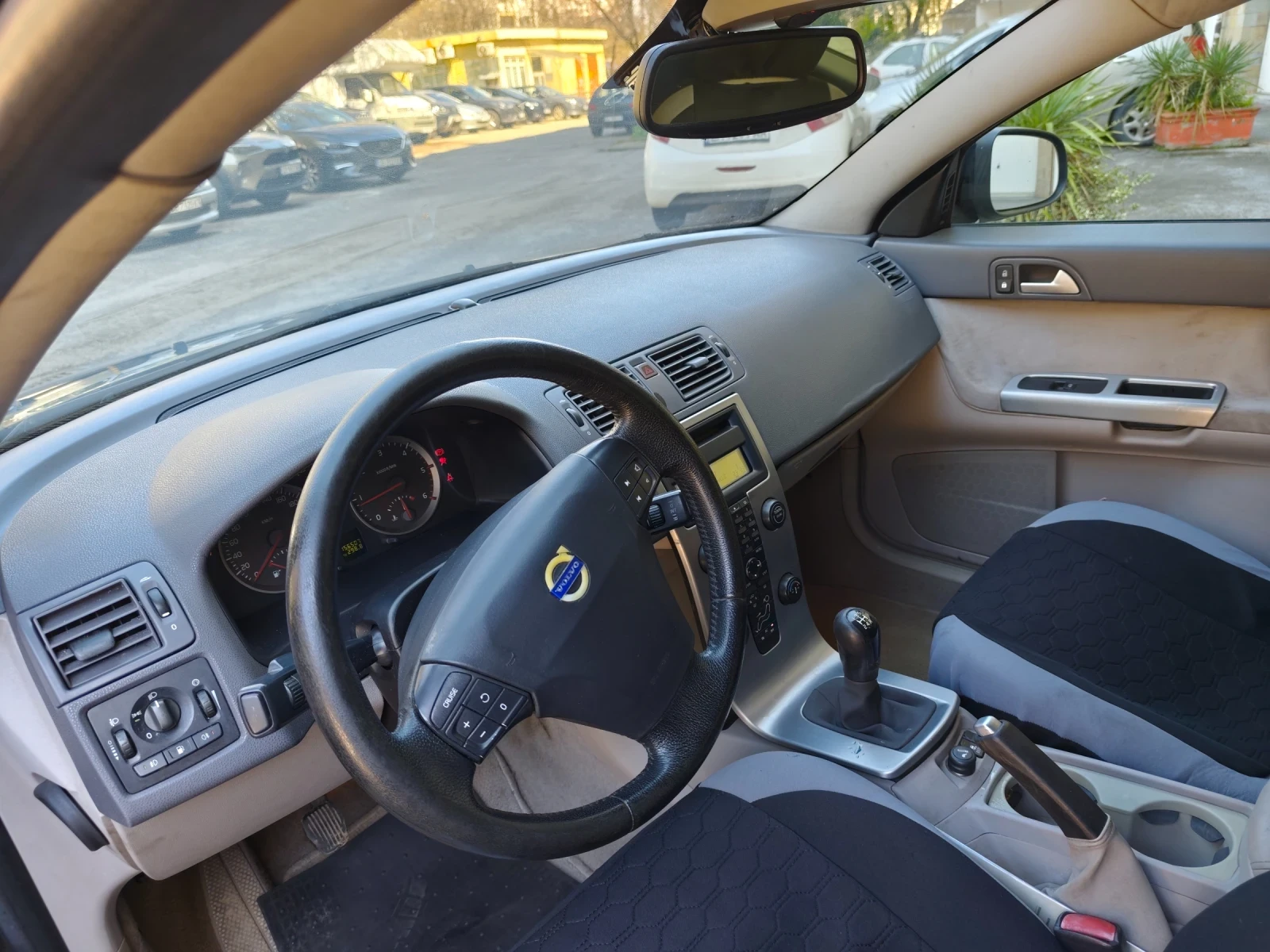 Volvo V50 1.6D * КЛИМАТРОНИК* !ТОП!!, снимка 13 - Автомобили и джипове - 53981130