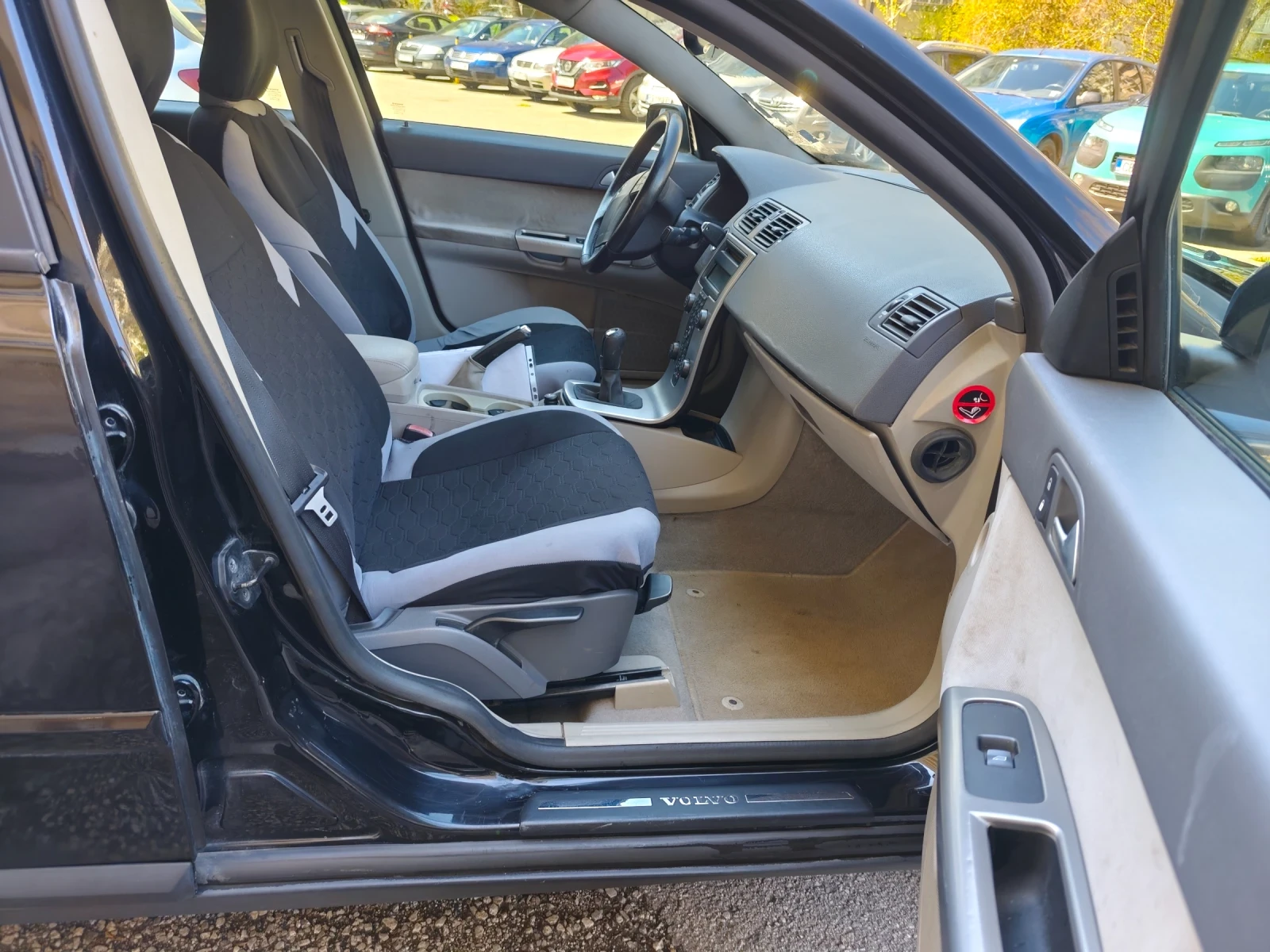 Volvo V50 1.6D * КЛИМАТРОНИК* !ТОП!!, снимка 10 - Автомобили и джипове - 53981130