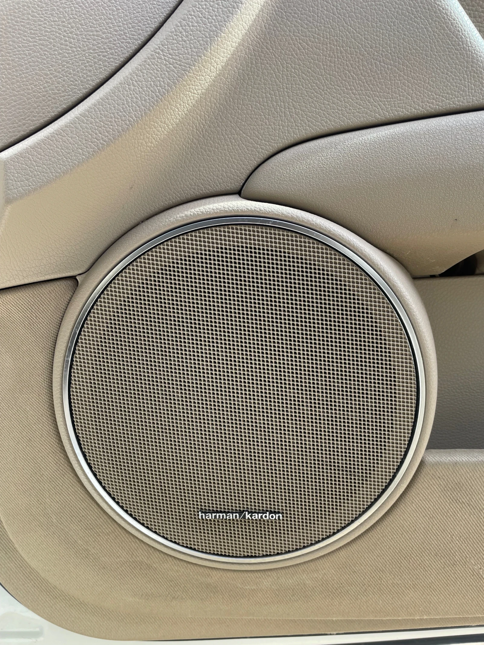 Mercedes-Benz C 350, снимка 9 - Автомобили и джипове - 53754775