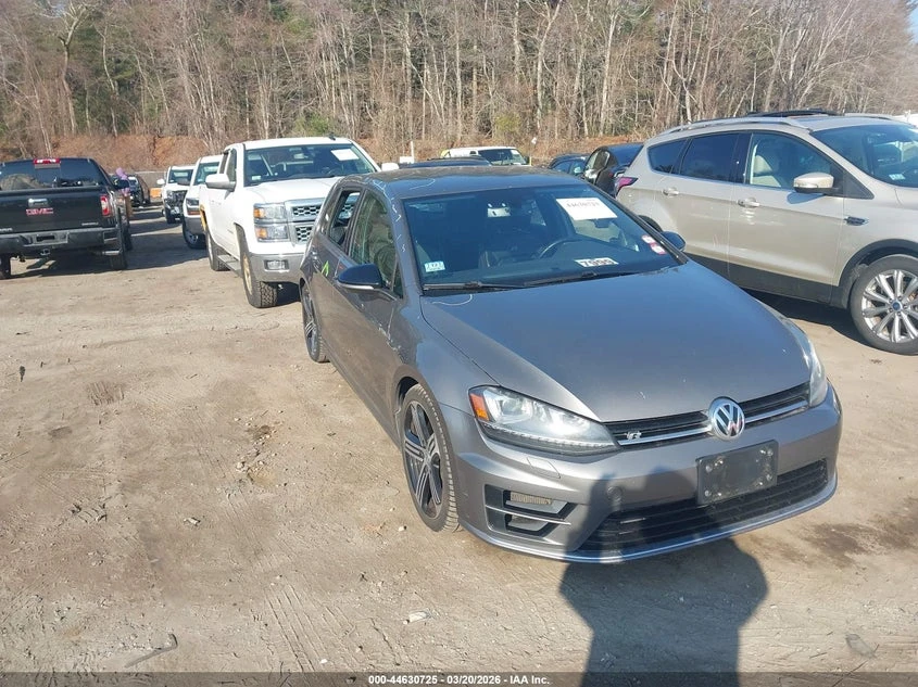 VW Golf Plus 2.0l Volkswagen Golf R 4-Door