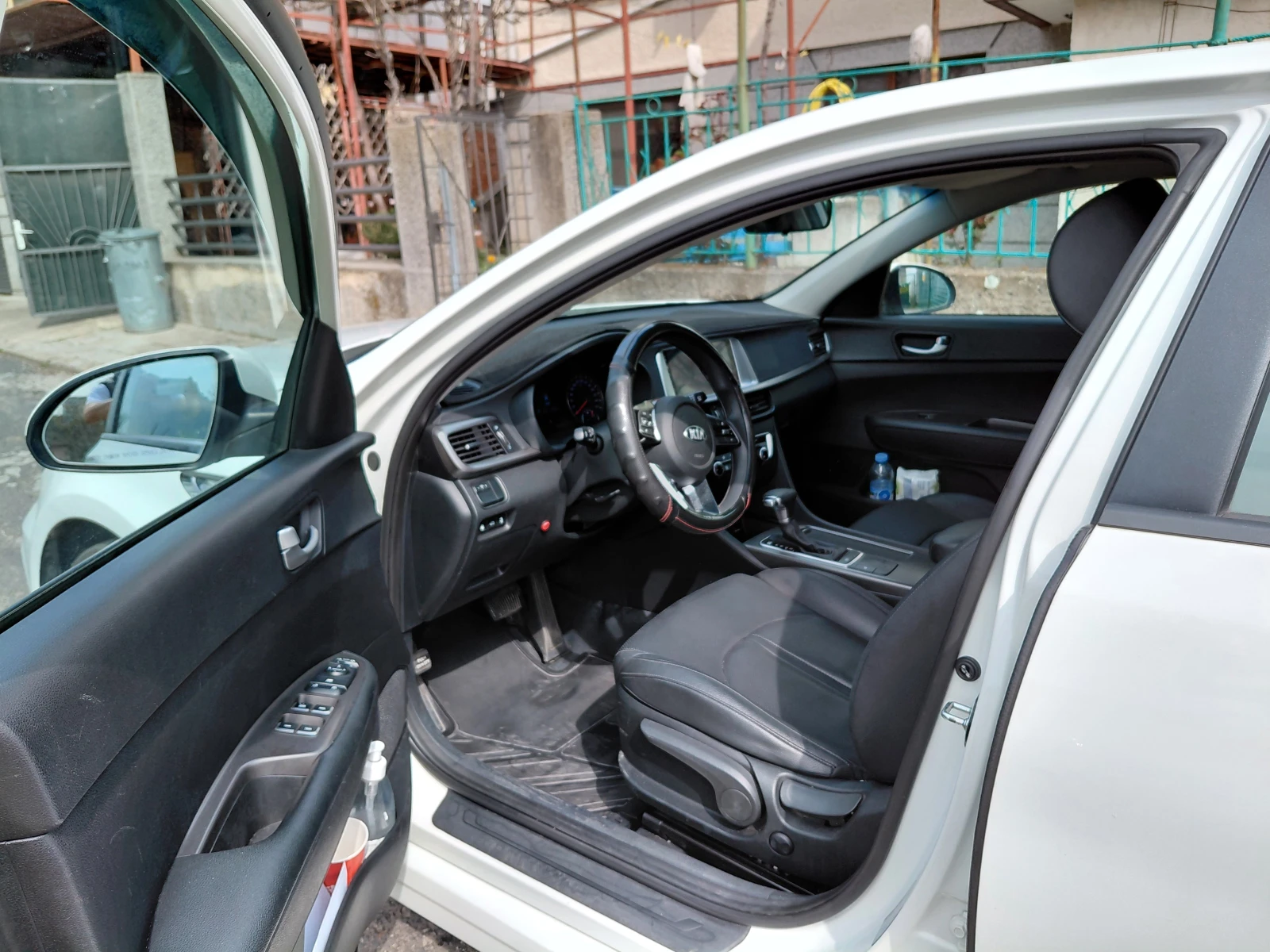 Kia K5, снимка 15 - Автомобили и джипове - 54315607