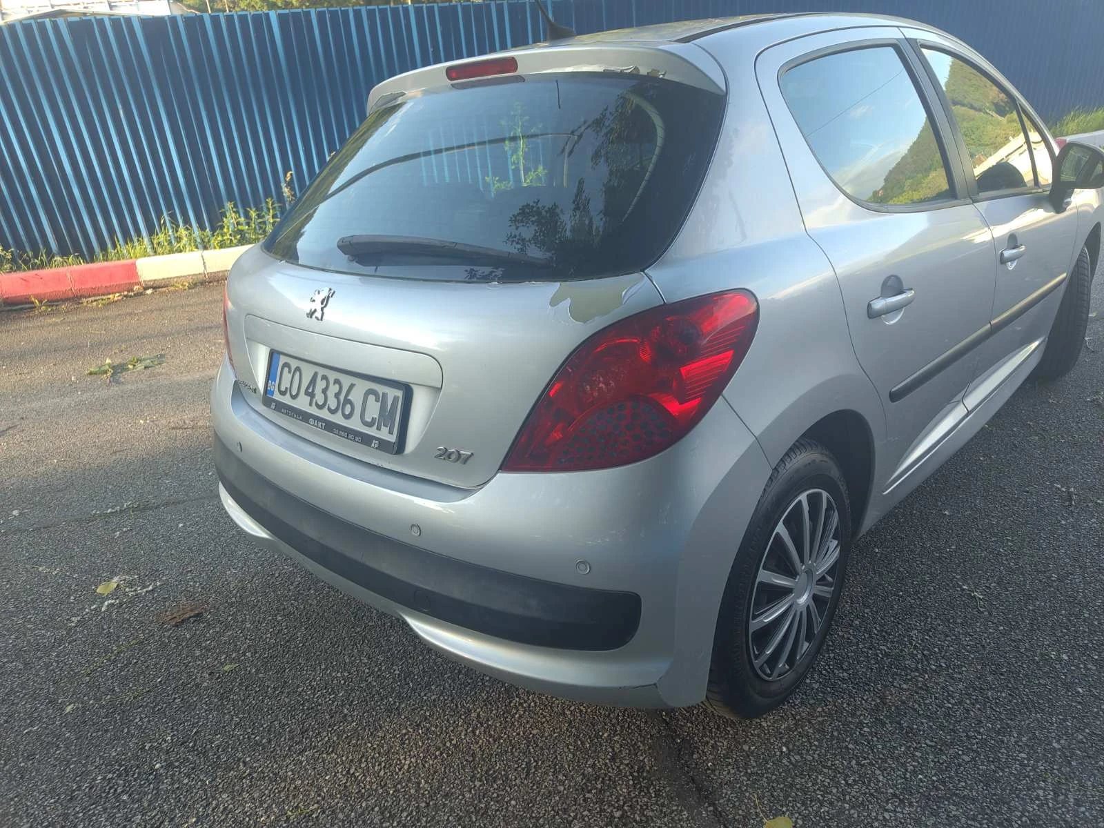 Peugeot 207 HDI, снимка 5 - Автомобили и джипове - 54755344