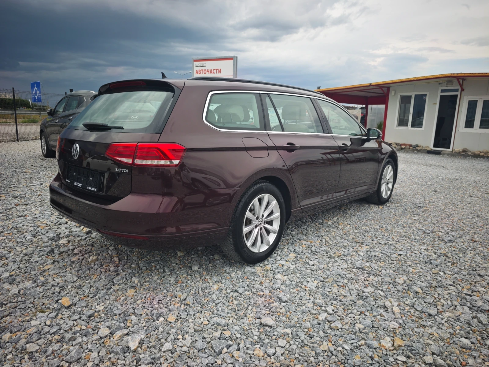VW Passat 2.0TDI , снимка 4 - Автомобили и джипове - 55406845