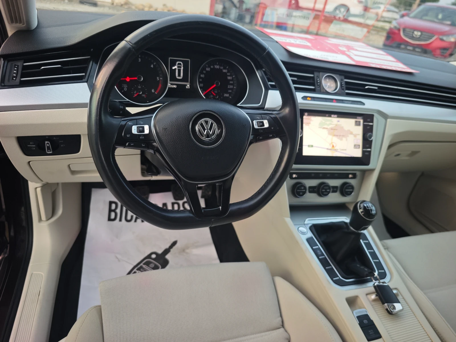 VW Passat 2.0TDI , снимка 9 - Автомобили и джипове - 55406845