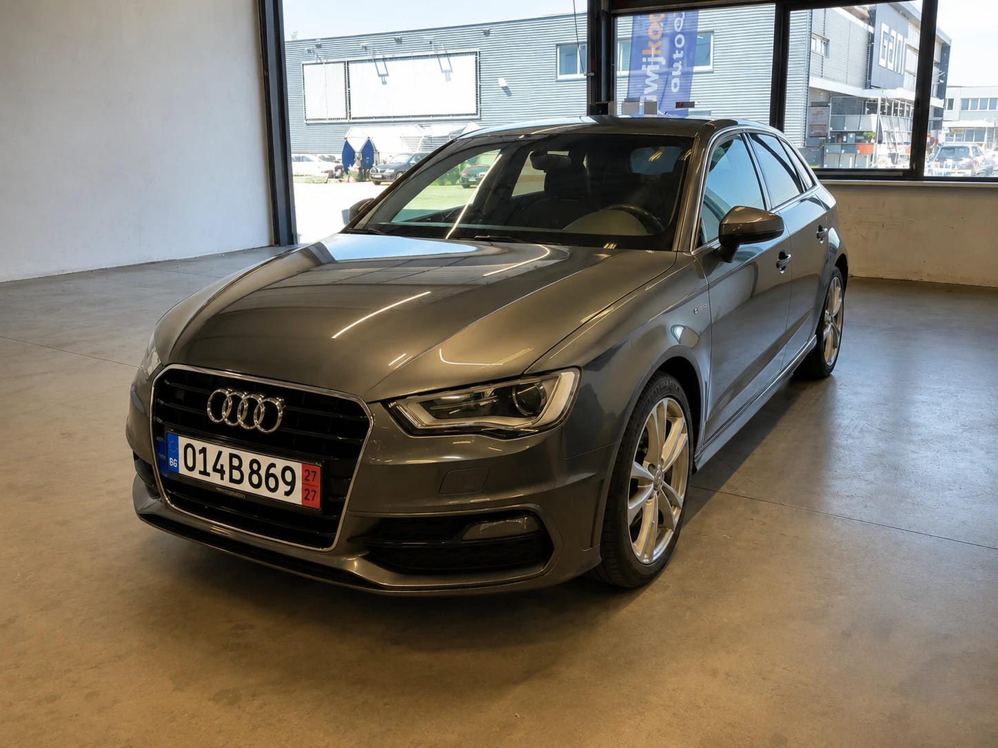 Audi A3 1.4 TGI S line Sportpaket, снимка 2 - Автомобили и джипове - 55829841