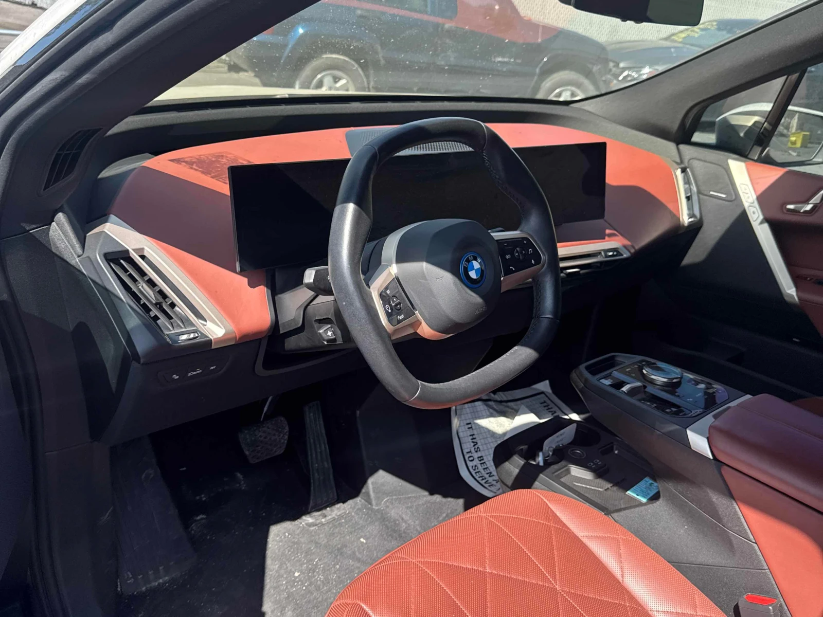 BMW iX xDrive40 | CARFAX | АВТОФИНАНСИРАНЕ, снимка 7 - Автомобили и джипове - 56039972