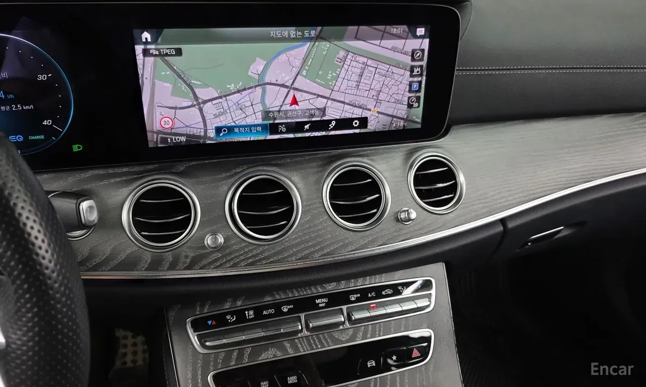 Mercedes-Benz E 350 AMG* LINE* 4MATIC* BURMESTER* ���������* �����* 36 | Mobile.bg � ����������� 8