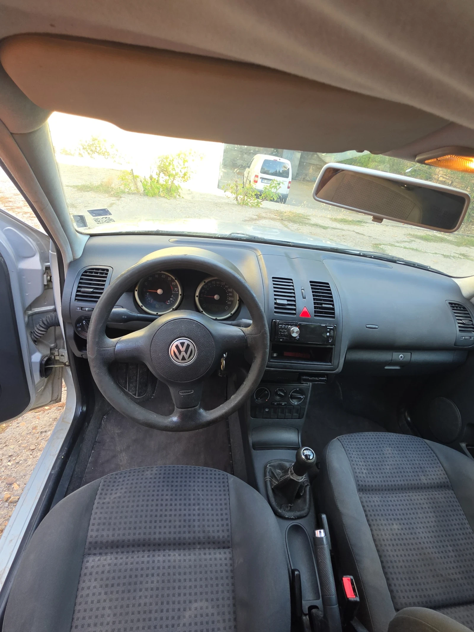 VW Polo 1.4 MPI, снимка 6 - Автомобили и джипове - 56393850