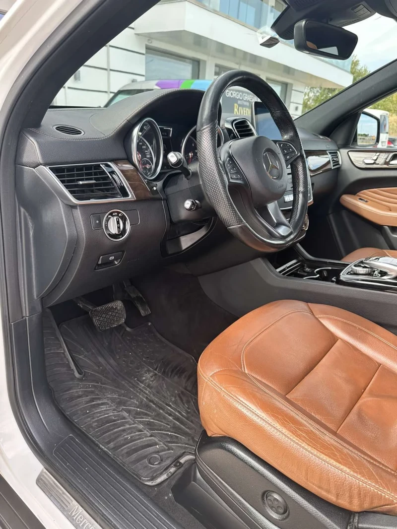 Mercedes-Benz GLE Coupe, снимка 6 - Автомобили и джипове - 47754262