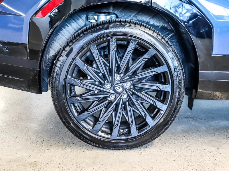 Hyundai Santa fe Ultimate Calligraphy* 7-местен* Всички Екстри* , снимка 2 - Автомобили и джипове - 52699437