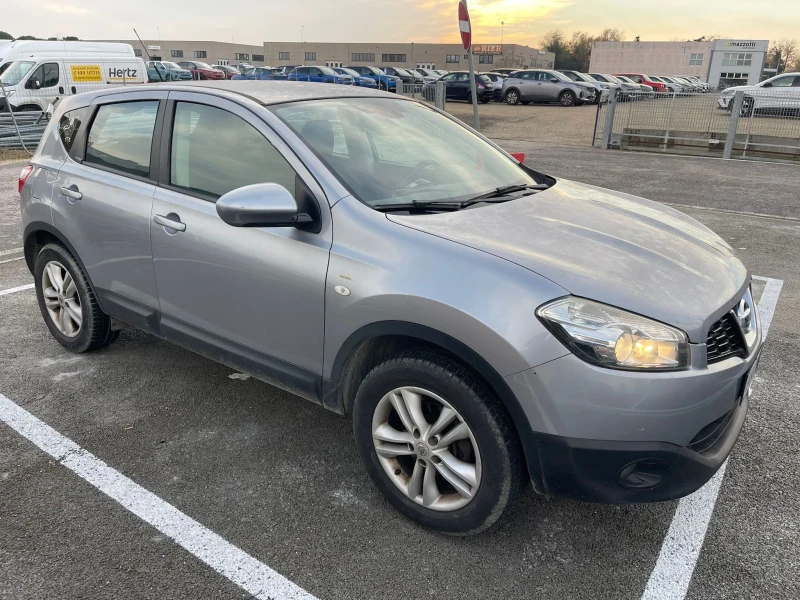 Nissan Qashqai (КАТО НОВА)^(АГУ), снимка 3 - Автомобили и джипове - 52632006