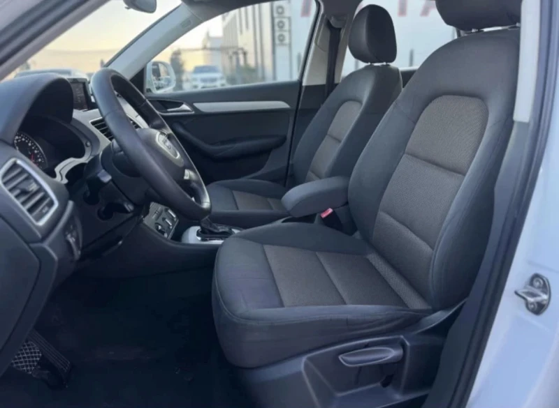 Audi Q3  2.0TDI QUATTRO, снимка 7 - Автомобили и джипове - 52924457
