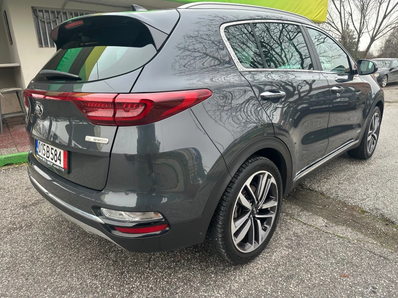 Kia Sportage 2.0CRDI 185k.c.Platinum edition Сервизна книжка, снимка 5 - Автомобили и джипове - 53028589