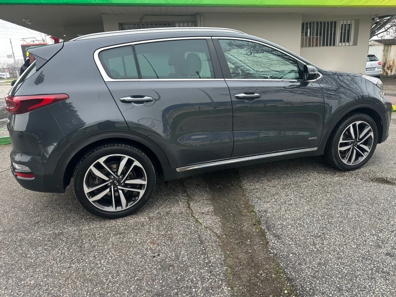 Kia Sportage 2.0CRDI 185k.c.Platinum edition Сервизна книжка, снимка 4 - Автомобили и джипове - 53028589